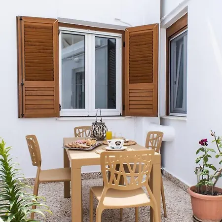 Castlevania- Traditional House In The Castle Apartment Naxos City